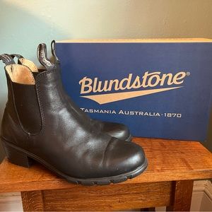 Blundstone Women’s Heeled Boots Black size 10